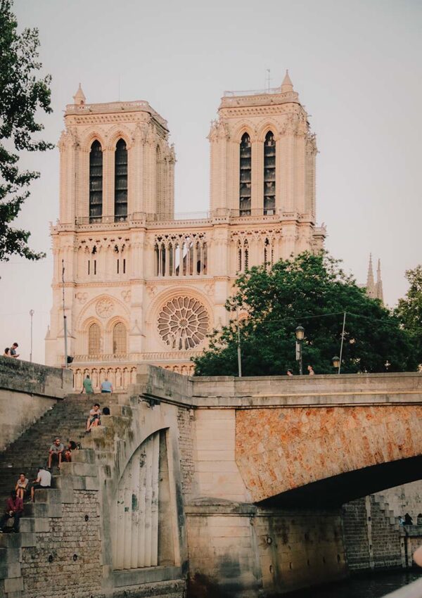 Cathedral of Notre Dame de Paris: A Must Visit Attraction